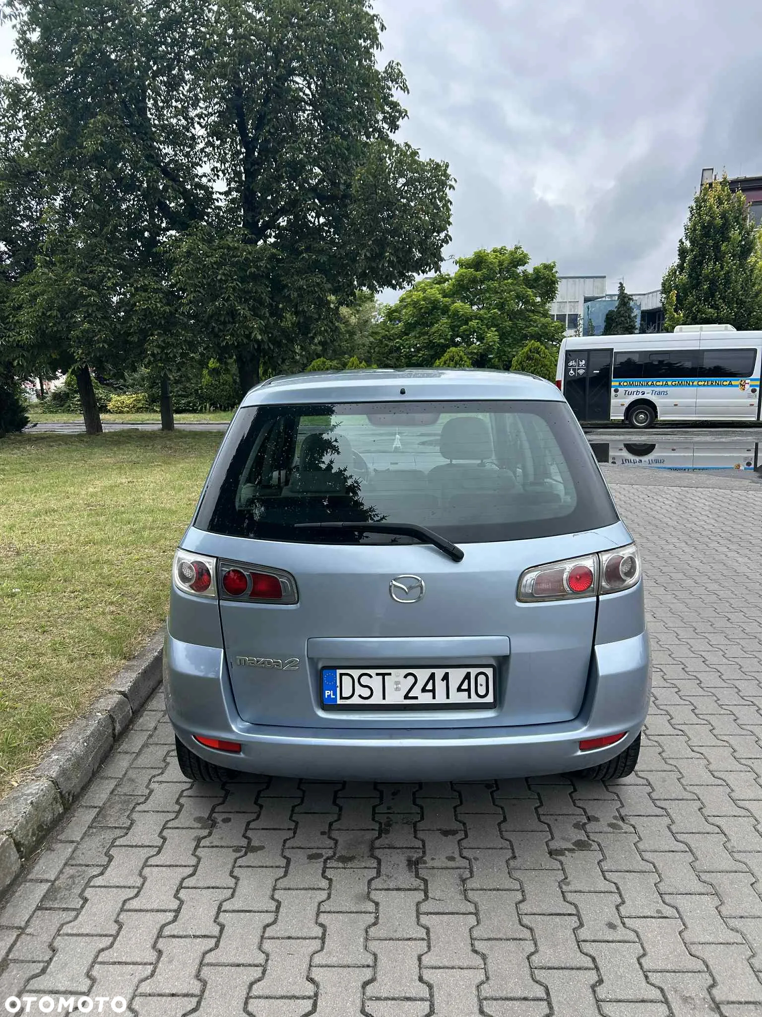 Mazda 2 - 4