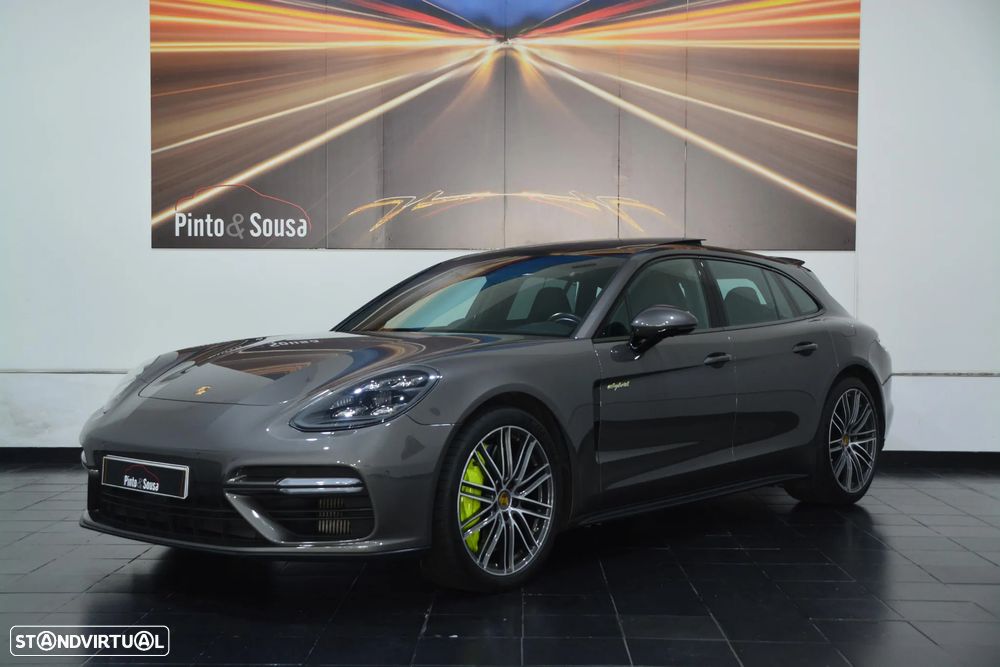 Porsche Panamera Sport Turismo Turbo S E-Hybrid - 2
