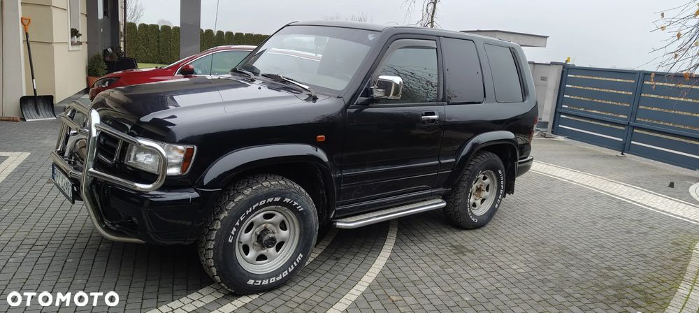 Isuzu Trooper - 3