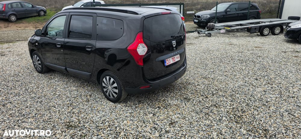 Dacia Lodgy dCi 110 Celebration - 4
