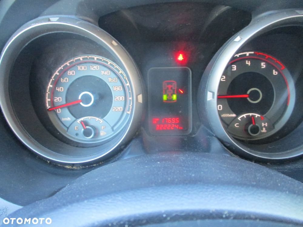 Mitsubishi Pajero 3.2 DID Invite - 16