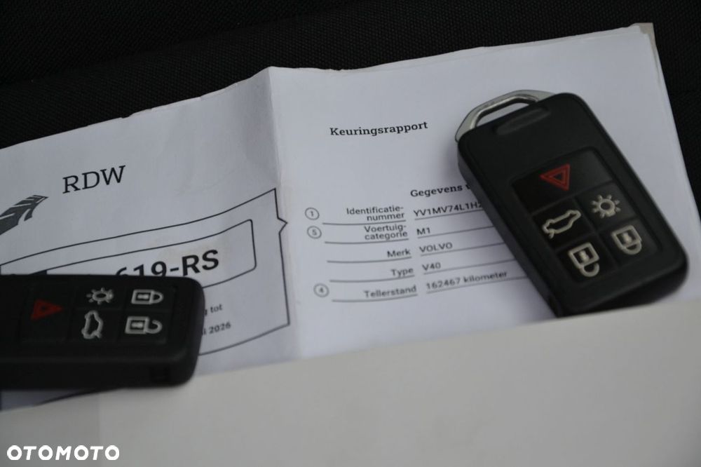 Volvo V40 D2 Drive-E SCR Momentum - 19
