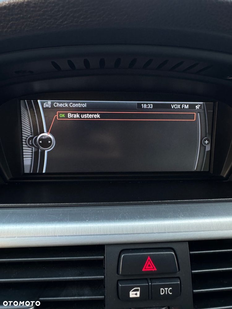 BMW Seria 3 318d Luxury Line - 26