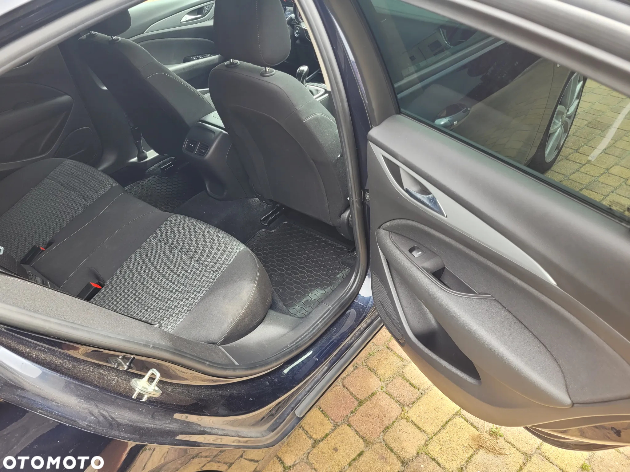 Opel Insignia 2.0 CDTI Active S&S - 11