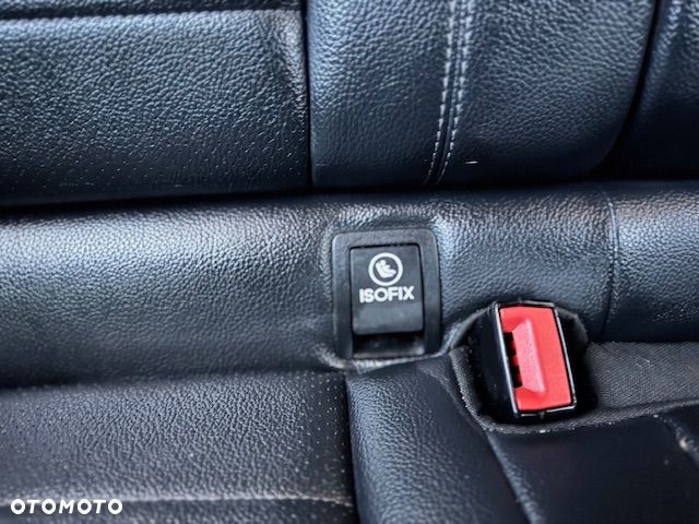 Mercedes-Benz GLC - 18