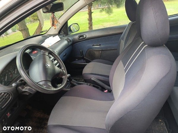Peugeot 206 1.1 X-Line - 5