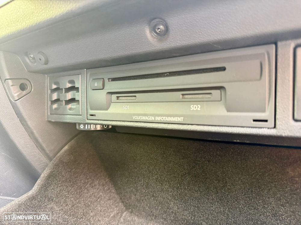 VW Golf 1.6 TDI Highline - 36