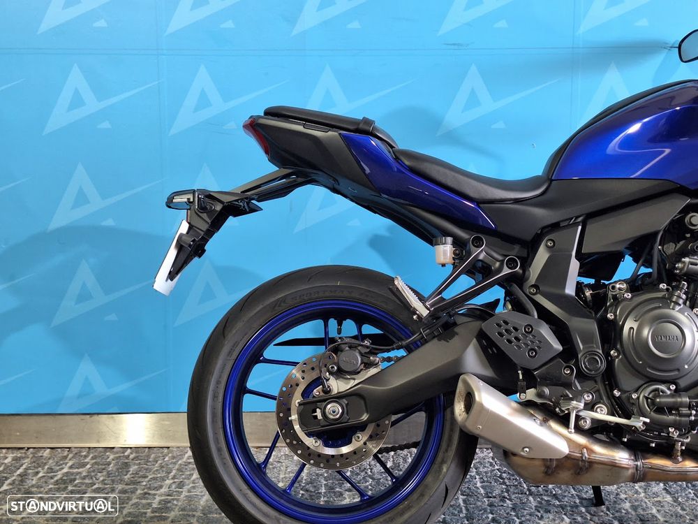 Yamaha MT-07 - 4