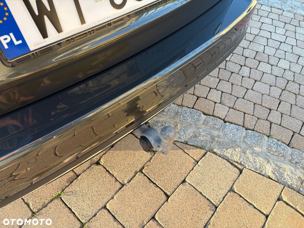 Volvo V60 T6 AWD Plug-In Hybrid Inscription - 11