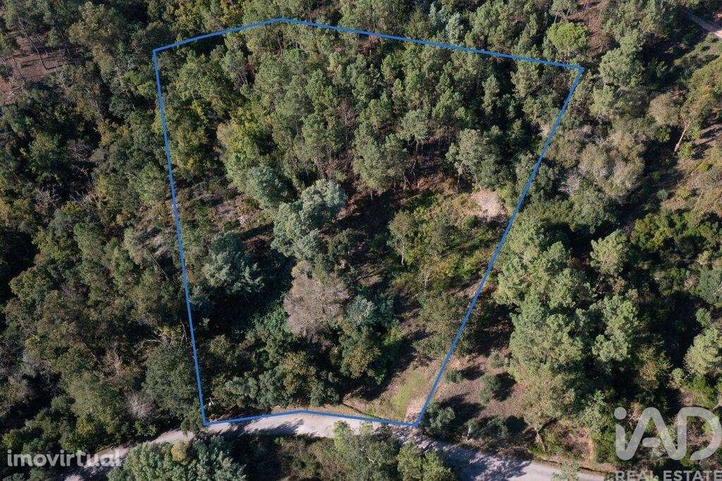 Terreno em Sarzedo de 415,00 m2 - Grande imagem: 2/13