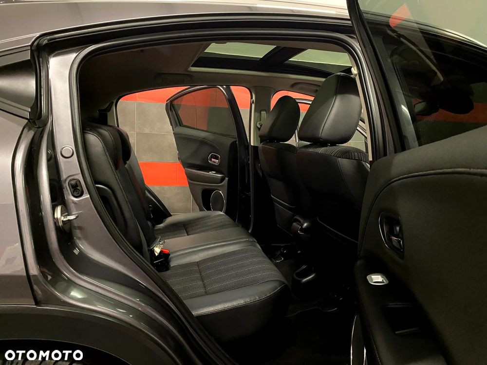 Honda HR-V 1.5 i-VTEC CVT Elegance - 21