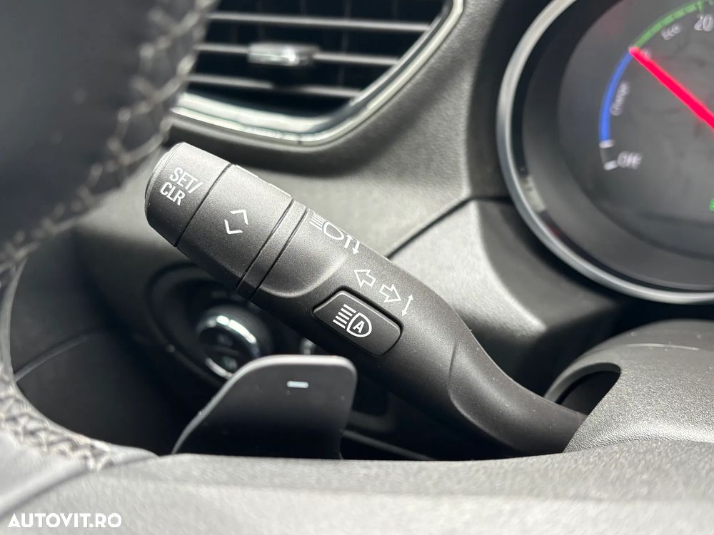 Opel Grandland X Plug-in-Hybrid 1.6 DI Start/Stop Aut Business INNOVATION - 22