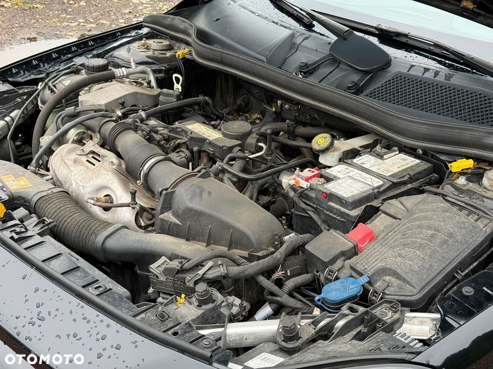 Mercedes-Benz GLA 200 7G-DCT - 3