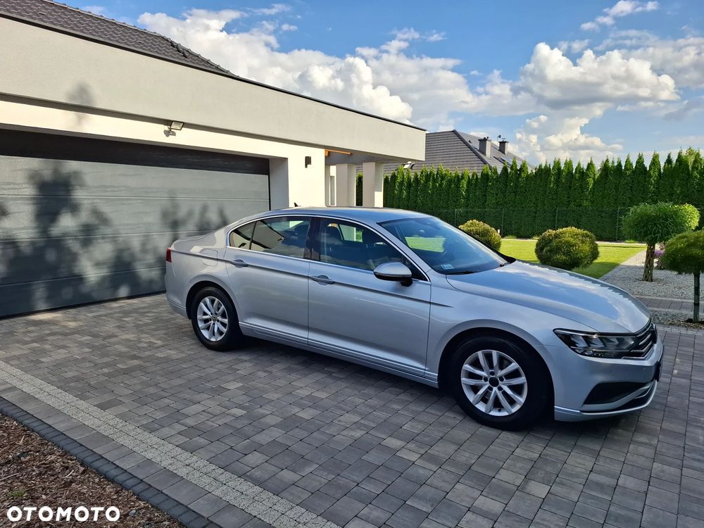 Volkswagen Passat 2.0 TDI EVO Elegance - 10