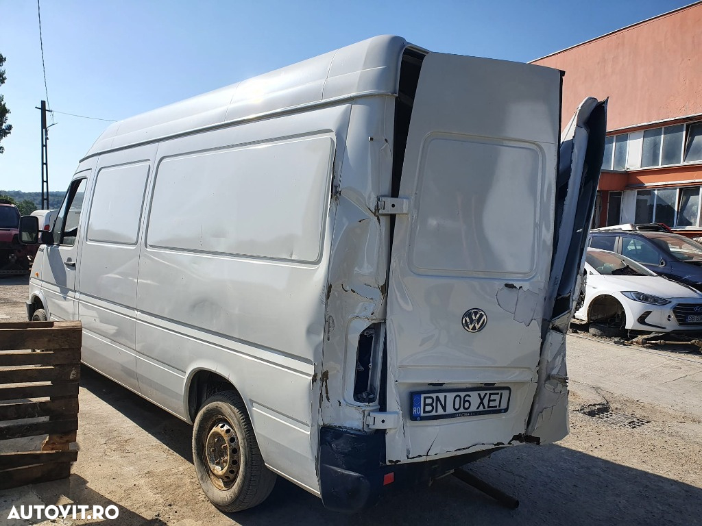 Vas lichid parbriz expansiune pompa servo frana vw LT 35 motor 2.5tdi 109cp ANJ dezmembrez dezmembrari - 3