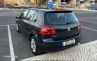 VW Golf 1.4i Confortline - 4