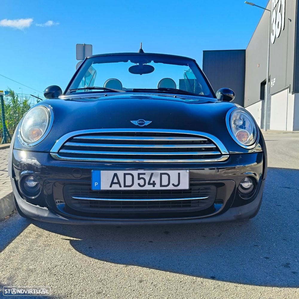 MINI Cabrio Cooper D - 8