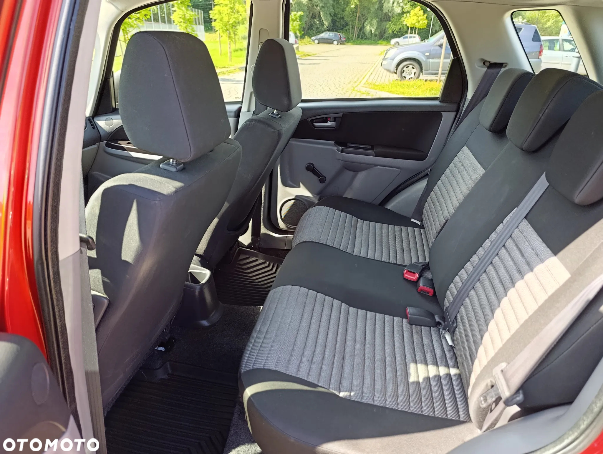 Suzuki SX4 1.6 Comfort 4WD - 14