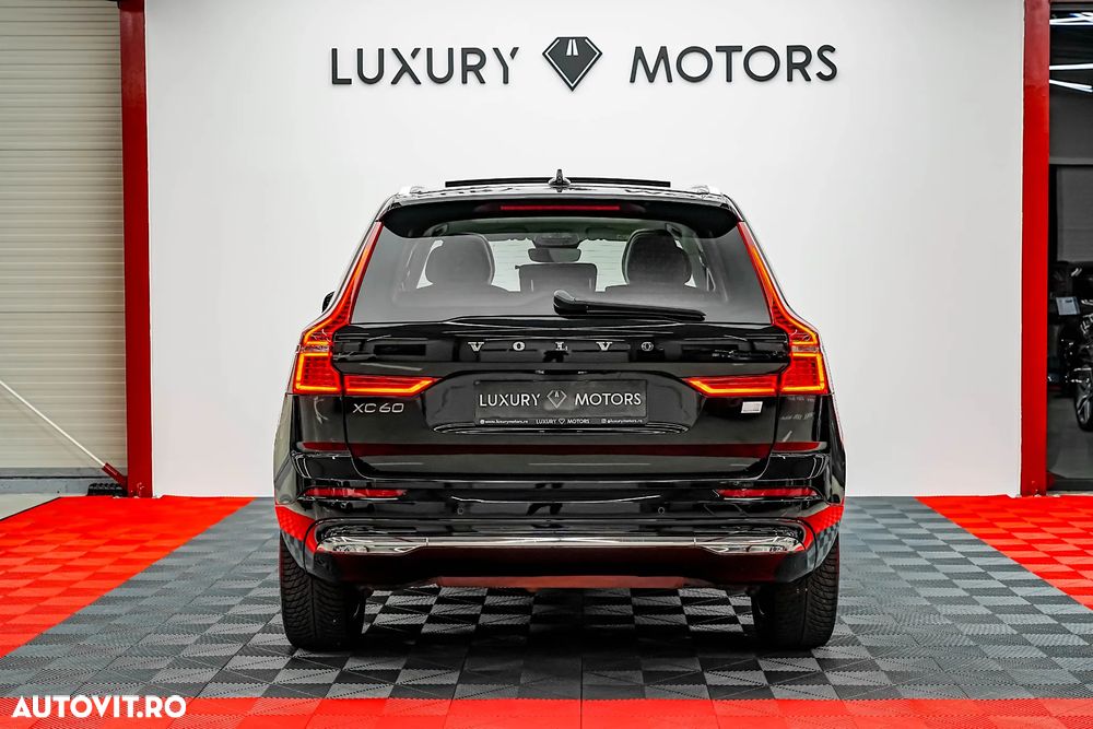 Volvo XC 60 Recharge T6 Twin Engine eAWD Inscription Expression - 12