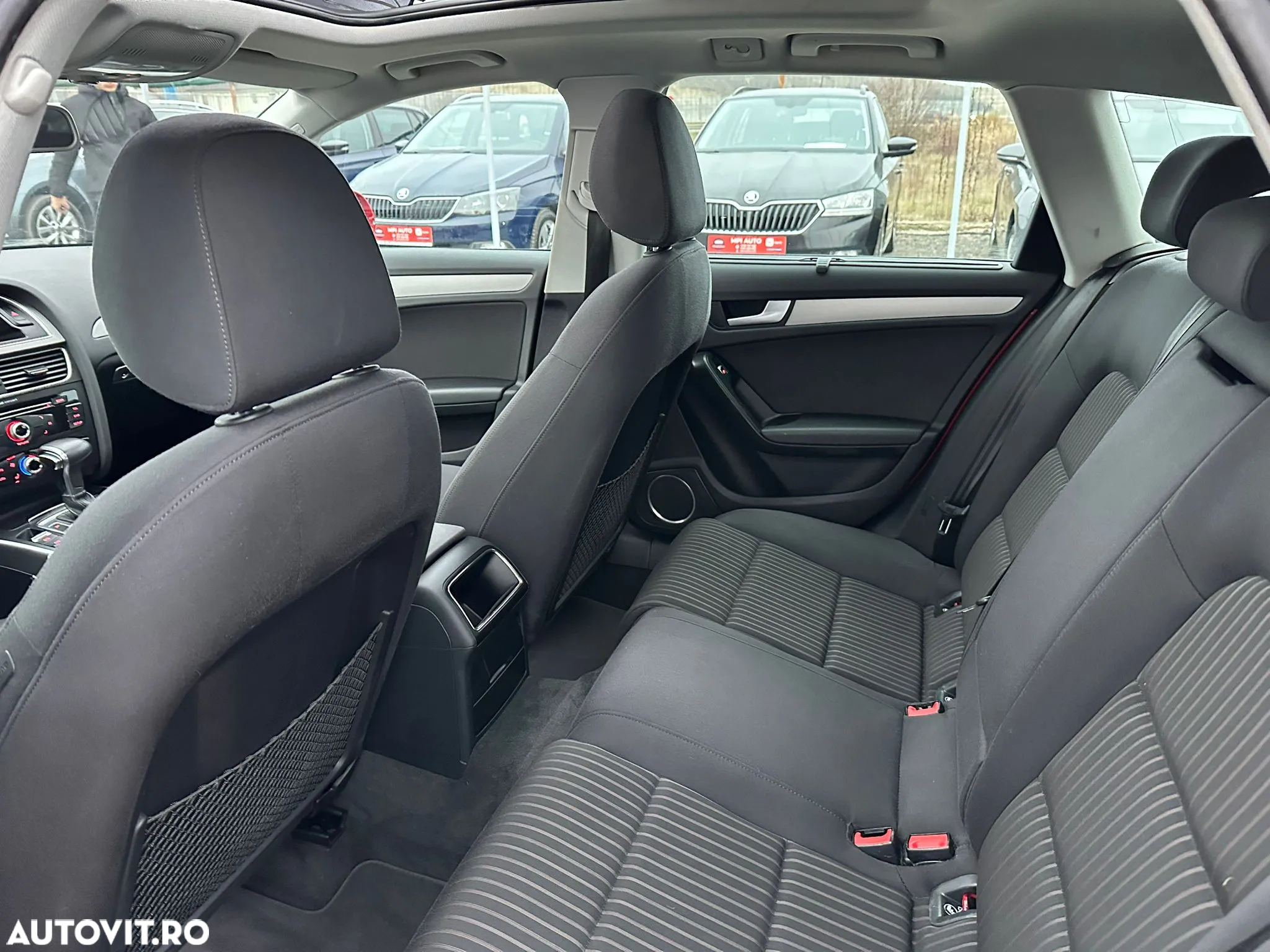 Audi A4 Avant 2.0 TDI DPF multitronic Ambiente - 13