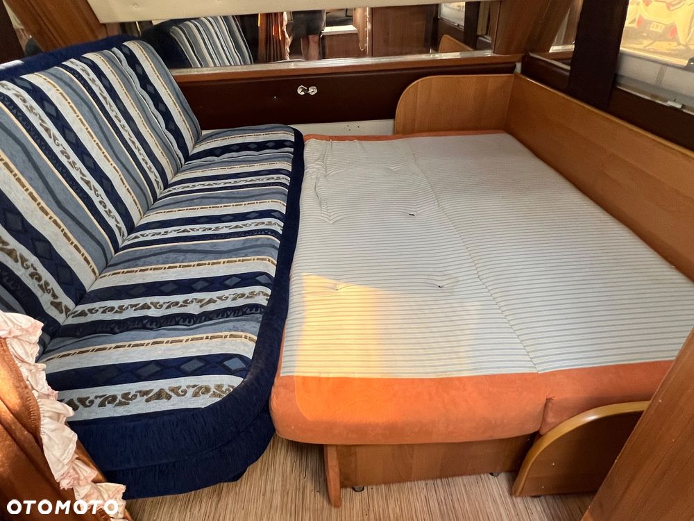 Hobby PREMIUM 610 2013r. I inne Fendt DIAMANT 590 i LMC kondor 650 i Caravelair PRESTIGE 610 i Dethlefs EMOTION 700 i Tabbert VIVALDI 450 i Caravelair RUBIS 395 - 37