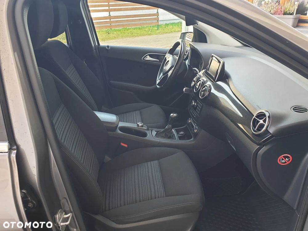 Mercedes-Benz Klasa B 180 CDI (BlueEFFICIENCY) - 7