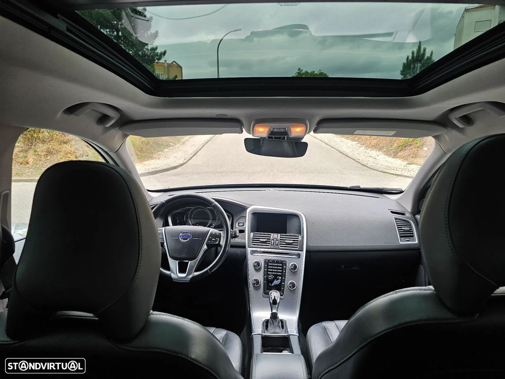 Volvo XC 60 2.0 D4 Summum Geartronic - 22