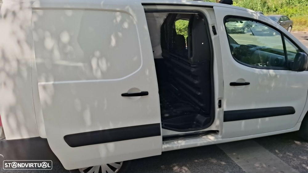 Citroën BERLINGO 1.6 HDI LONGA - 9