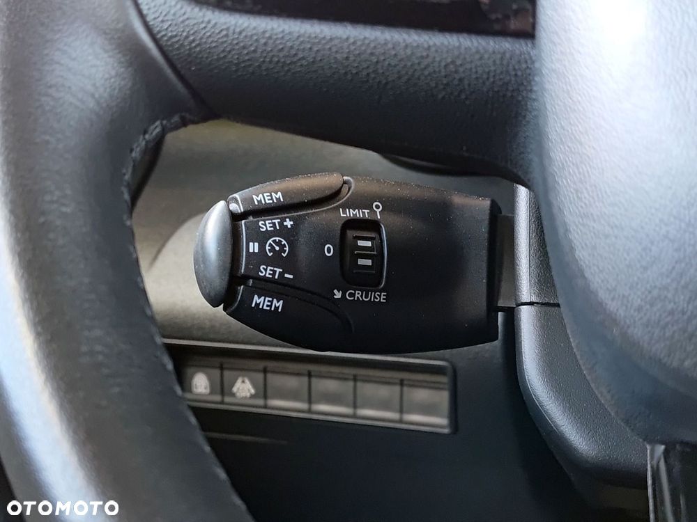 Toyota Proace City Verso 1.5 D-4D Family - 21