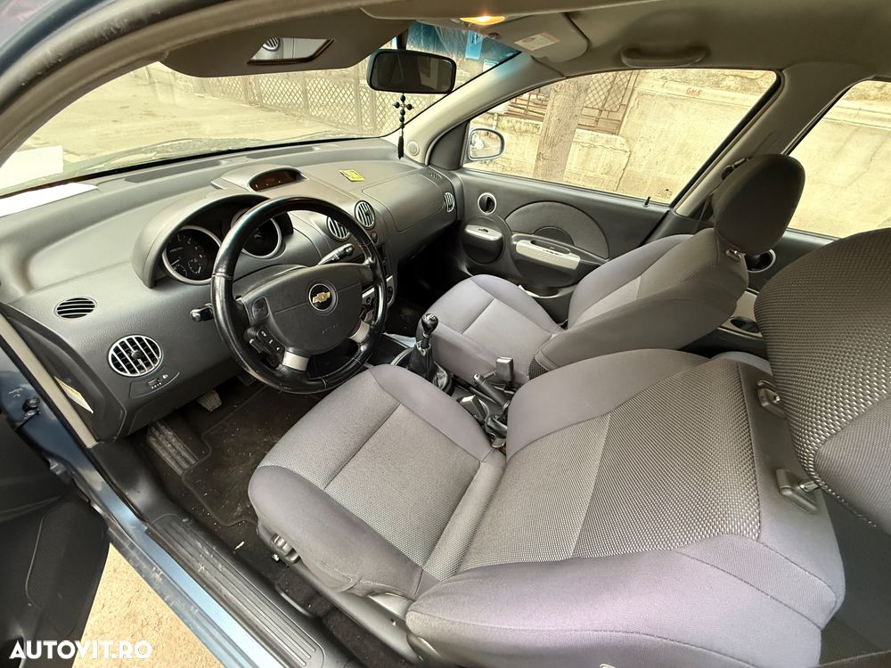 Chevrolet Aveo - 3