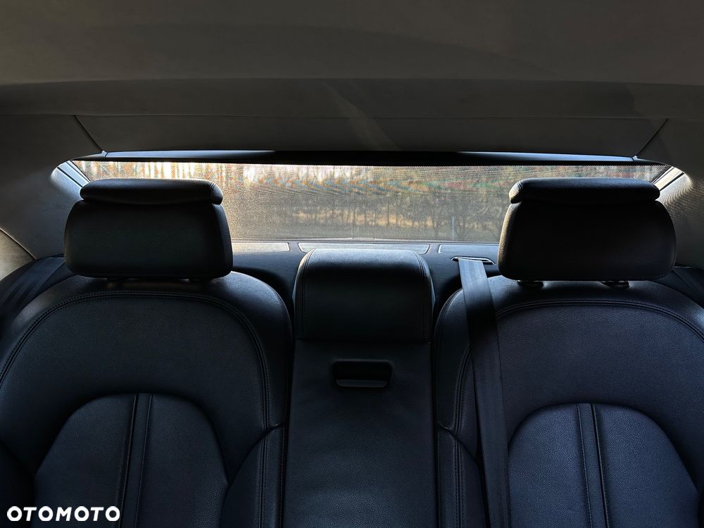 Audi A8 3.0 TFSI Quattro tiptronic - 32