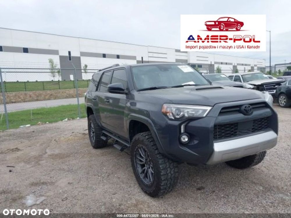 Toyota 4-Runner - 1
