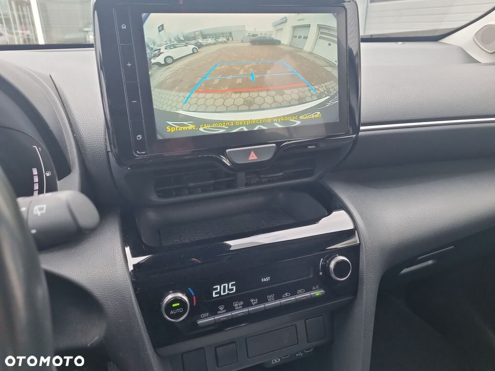 Toyota Yaris Cross Hybrid 1.5 Comfort - 17