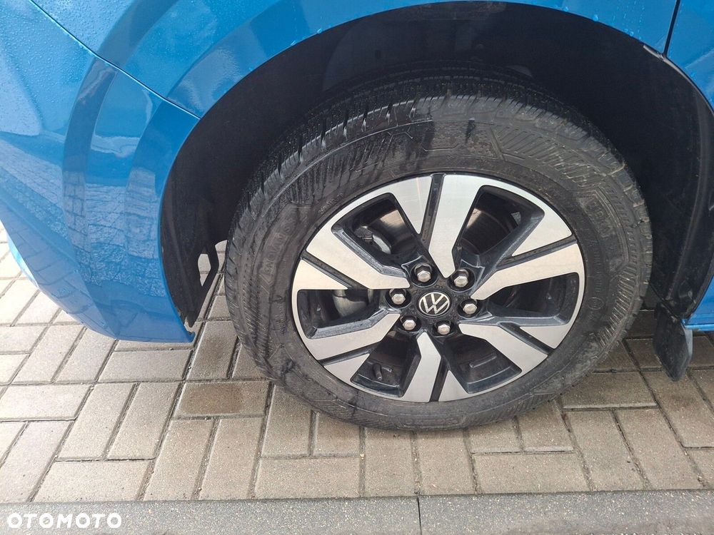 Volkswagen Caravelle - 7