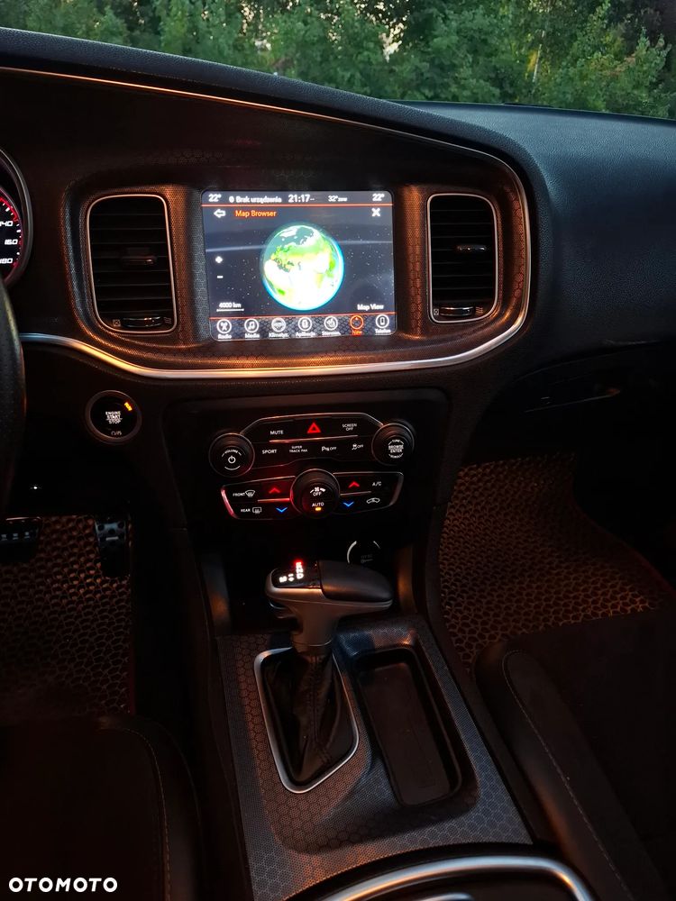 Dodge Charger - 11