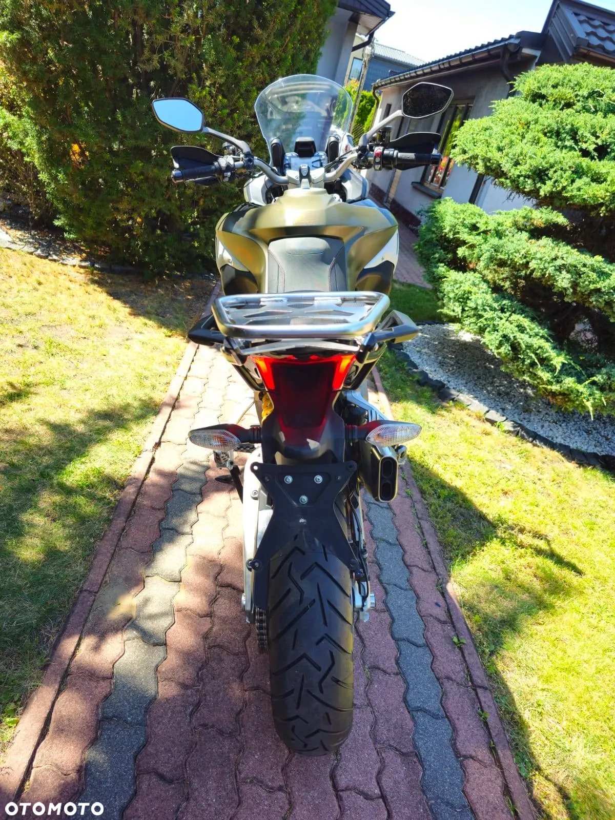 Ducati Multistrada - 16