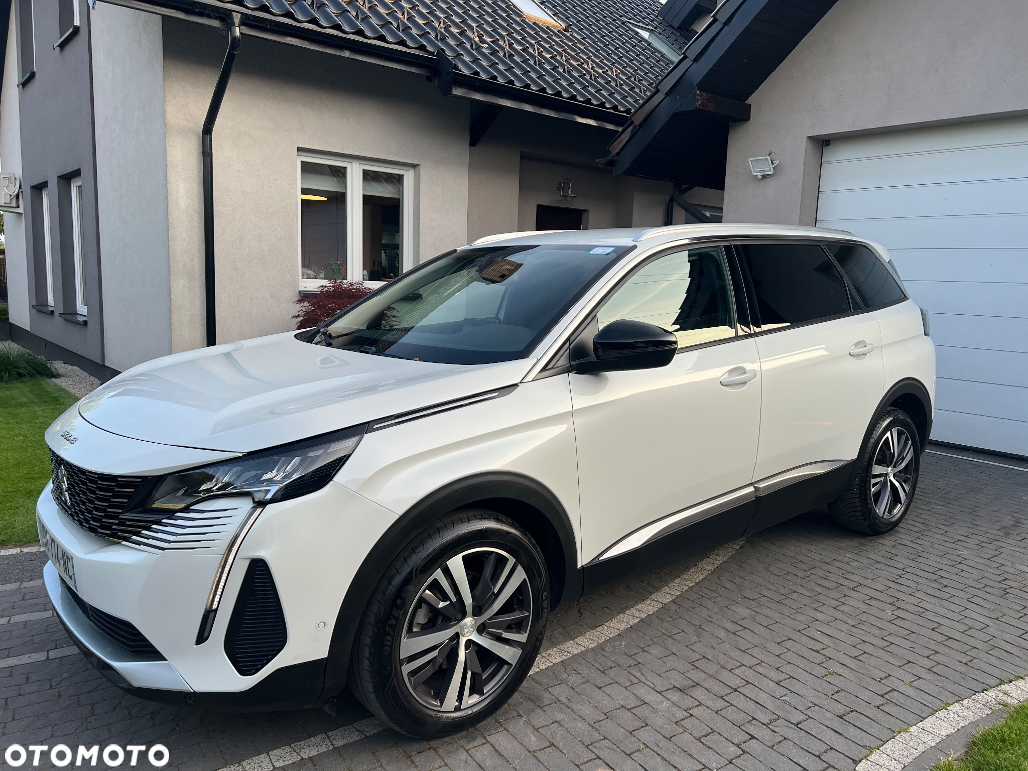 Peugeot 5008 1.5 BlueHDi Allure Pack S&S - 2