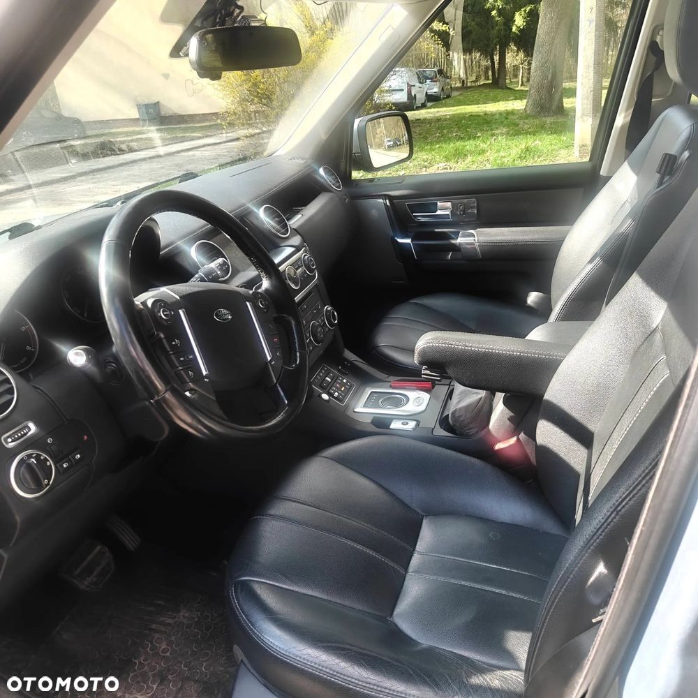 Land Rover Discovery 3.0SD V6 HSE - 5