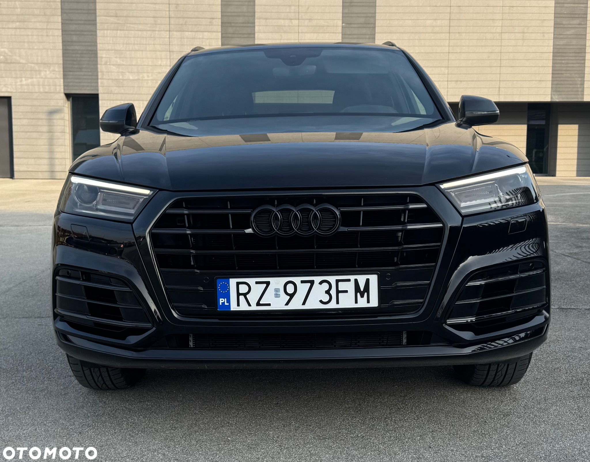 Audi Q5 40 TDI quattro S tronic sport - 2