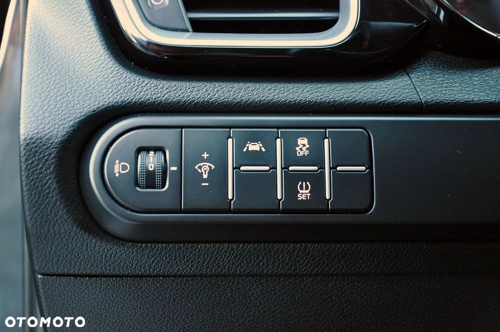 Kia XCeed 1.6 CRDi (48V Mild-Hybrid) DCT7 VISION - 26