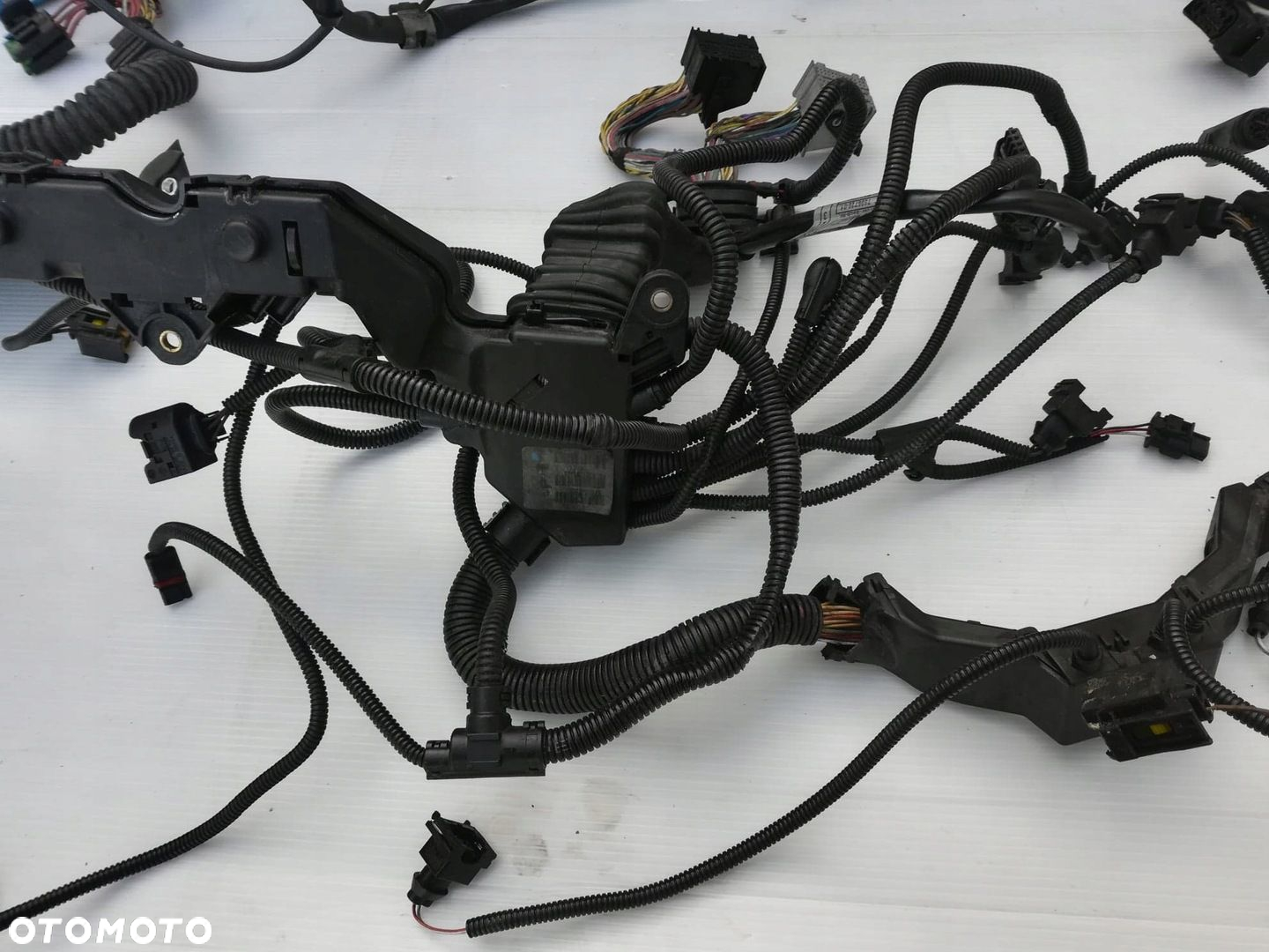 BMW F01 F02 wiązka silnika N63B44A 4.4 7596727 - 6