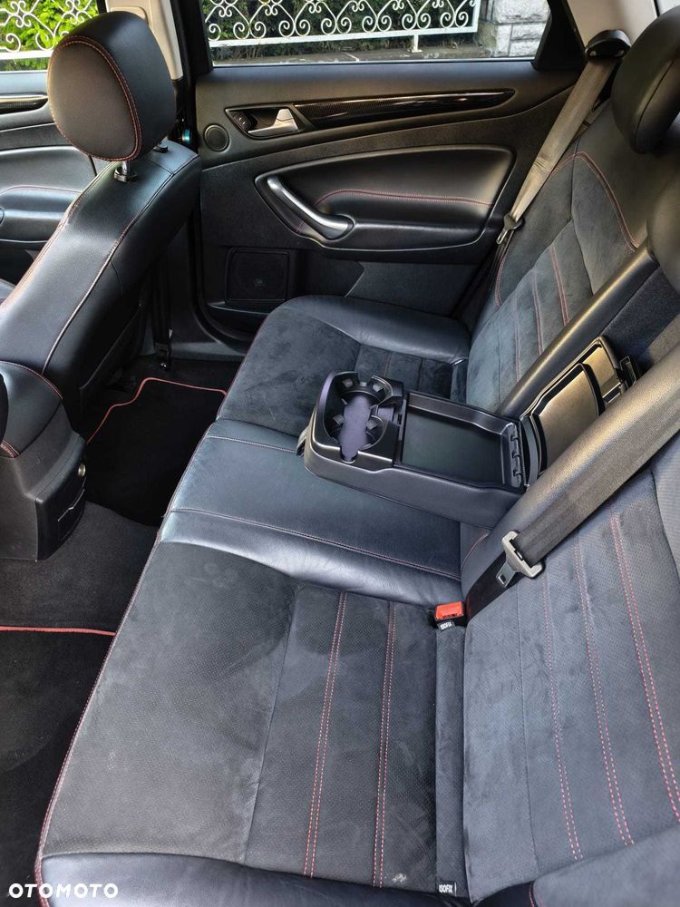 Ford Mondeo - 8