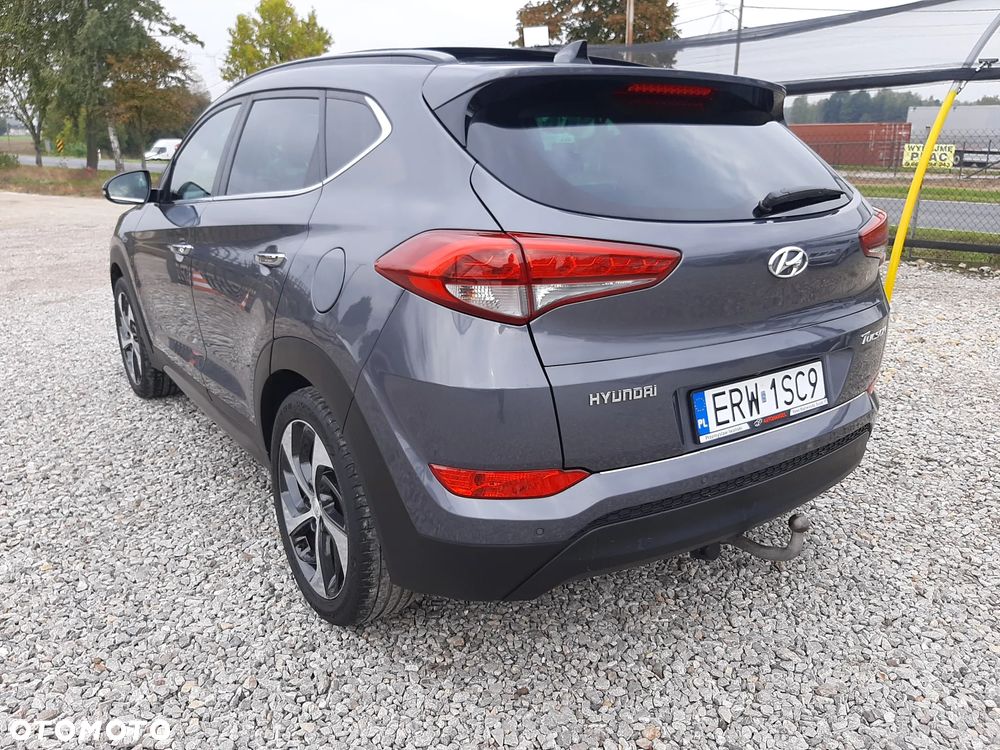 Hyundai Tucson blue 1.7 CRDi 2WD Intro Edition - 11
