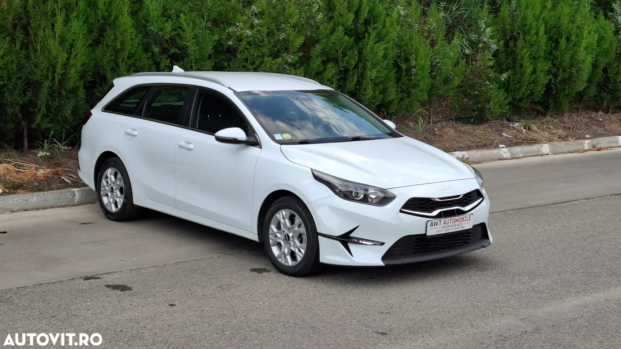 Kia Ceed 1.6 CRDi (48V Mild-Hybrid) Vision - 4