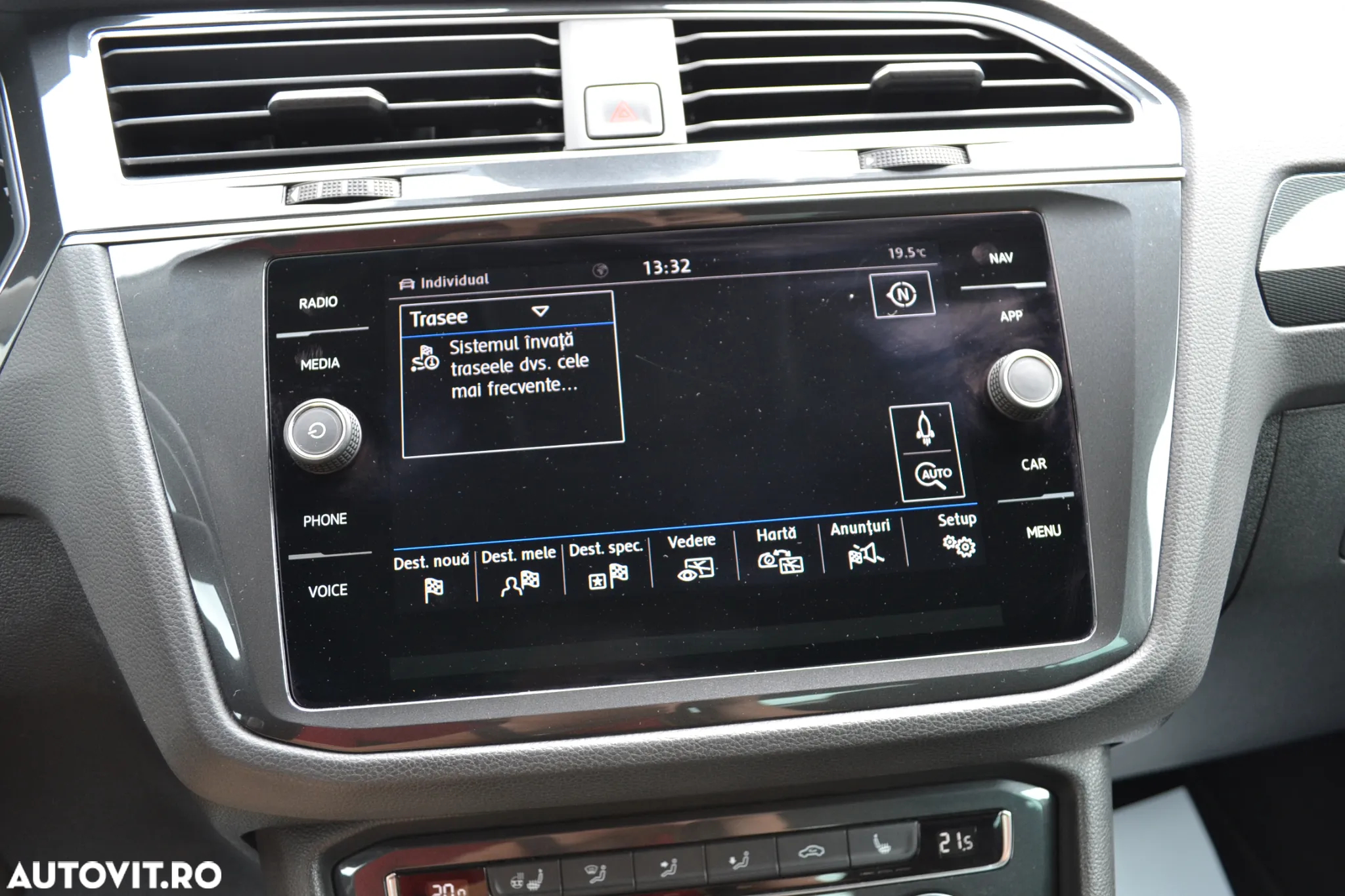 Volkswagen Tiguan 2.0 TDI 4Mot DSG Highline - 24