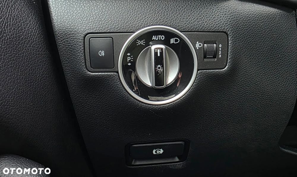 Mercedes-Benz Klasa B 180 CDI BlueEFFICIENCY Edition Style - 28