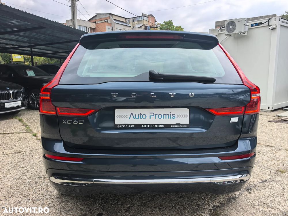 VOLVO XC60 2022 — imagine 9