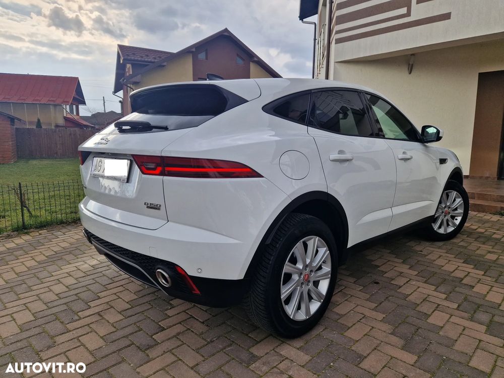 Jaguar E-Pace D150 AWD Base - 4