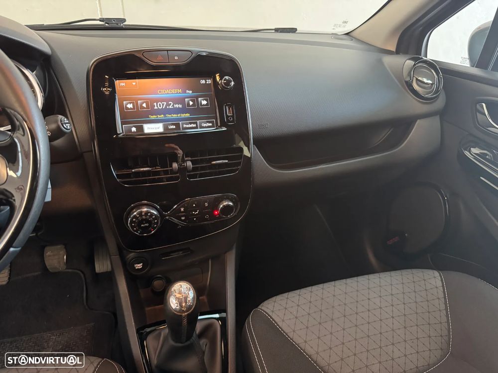 Renault Clio 1.5 dCi Luxe - 14