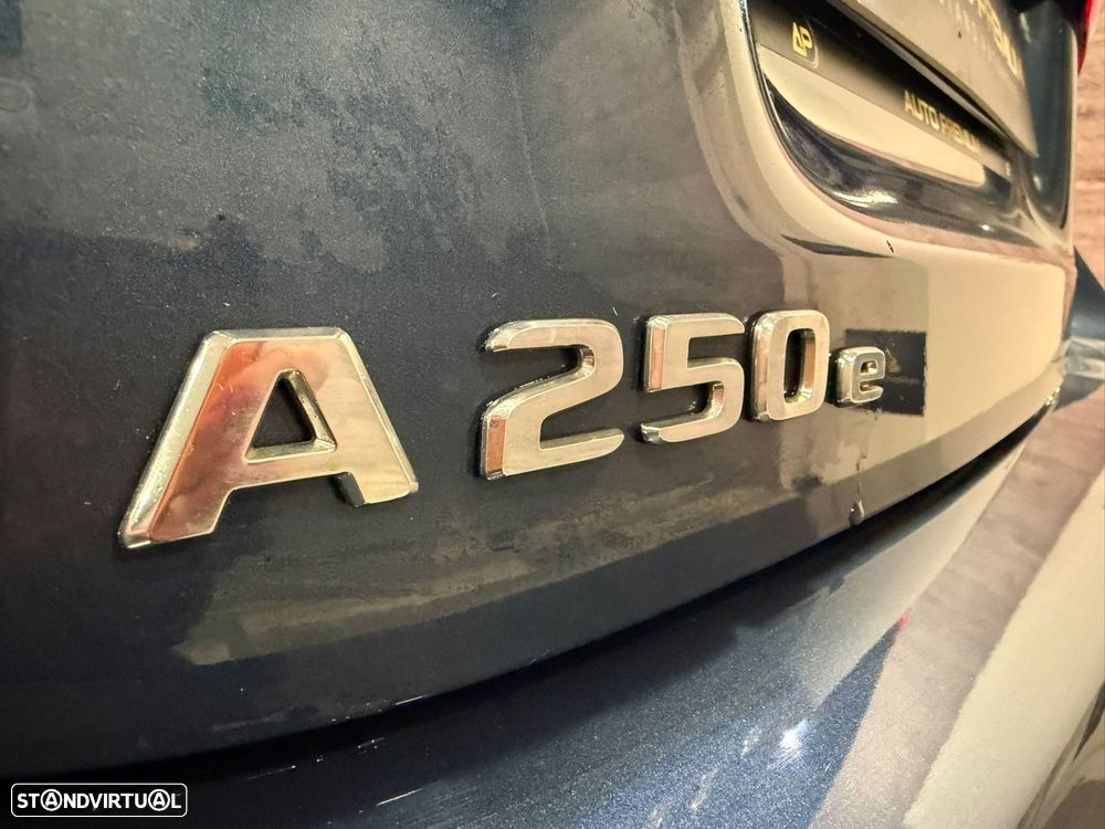 Mercedes-Benz A 250 e Style Plus - 27